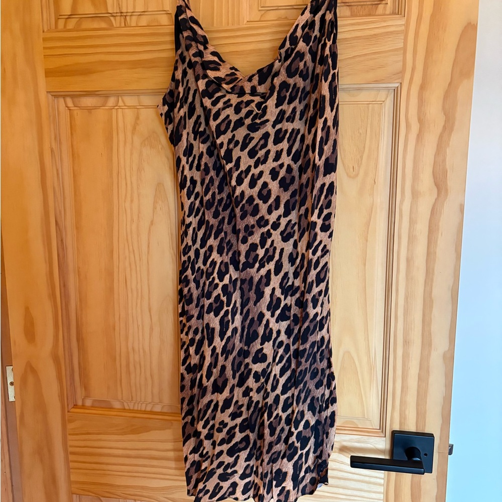 Alice + Olivia leopard Slip Midi Dress